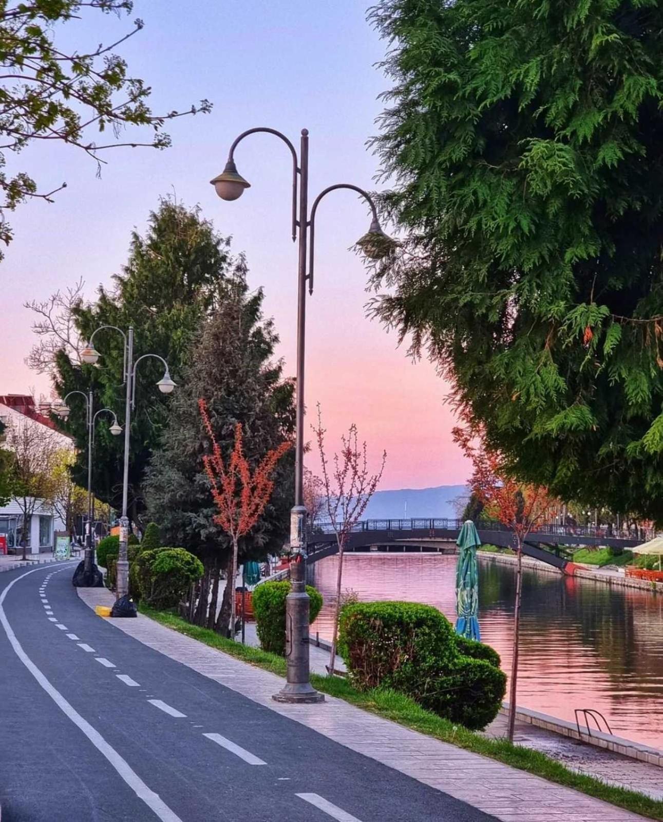 Vila Bolonja Struga Eksteriør billede